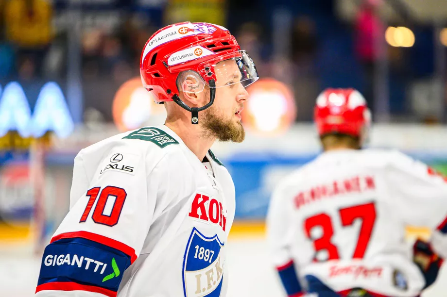 Kristian Vesalainen, HPK, AOP